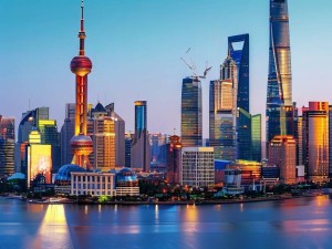 国内中国API转发平台，到底该不该用？